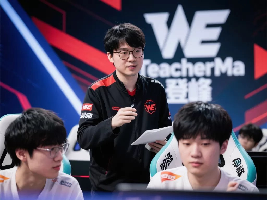 WE主教练Teacherma晋级登峰组后感慨：这是今年最幸福的一天